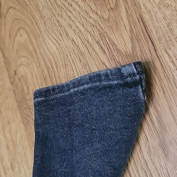 Levi's 711 Skinny Distressed Black Jeans Size 30 - Picture 5 of 9